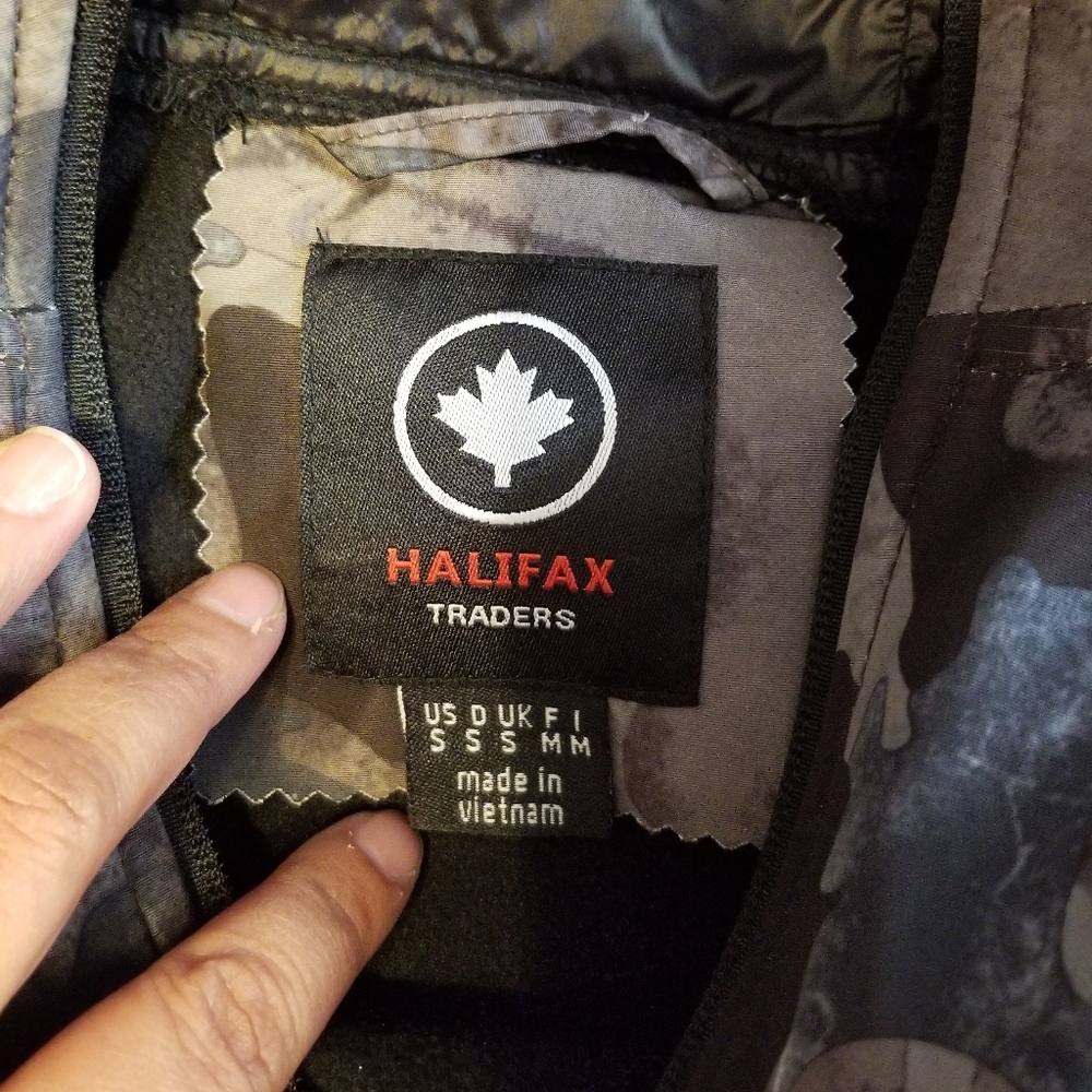 NWT Halifax Traders Comoflage Soft Shell Jacket W… - image 7
